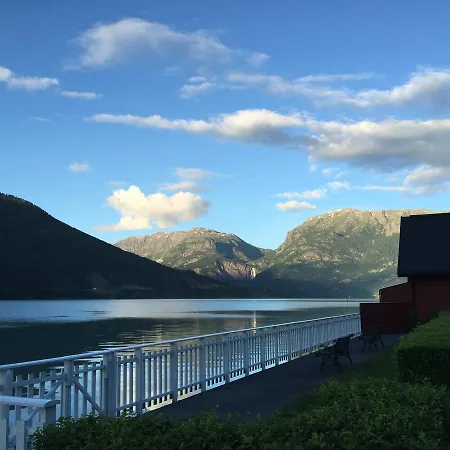 Sjobuer Holiday home Marifjora